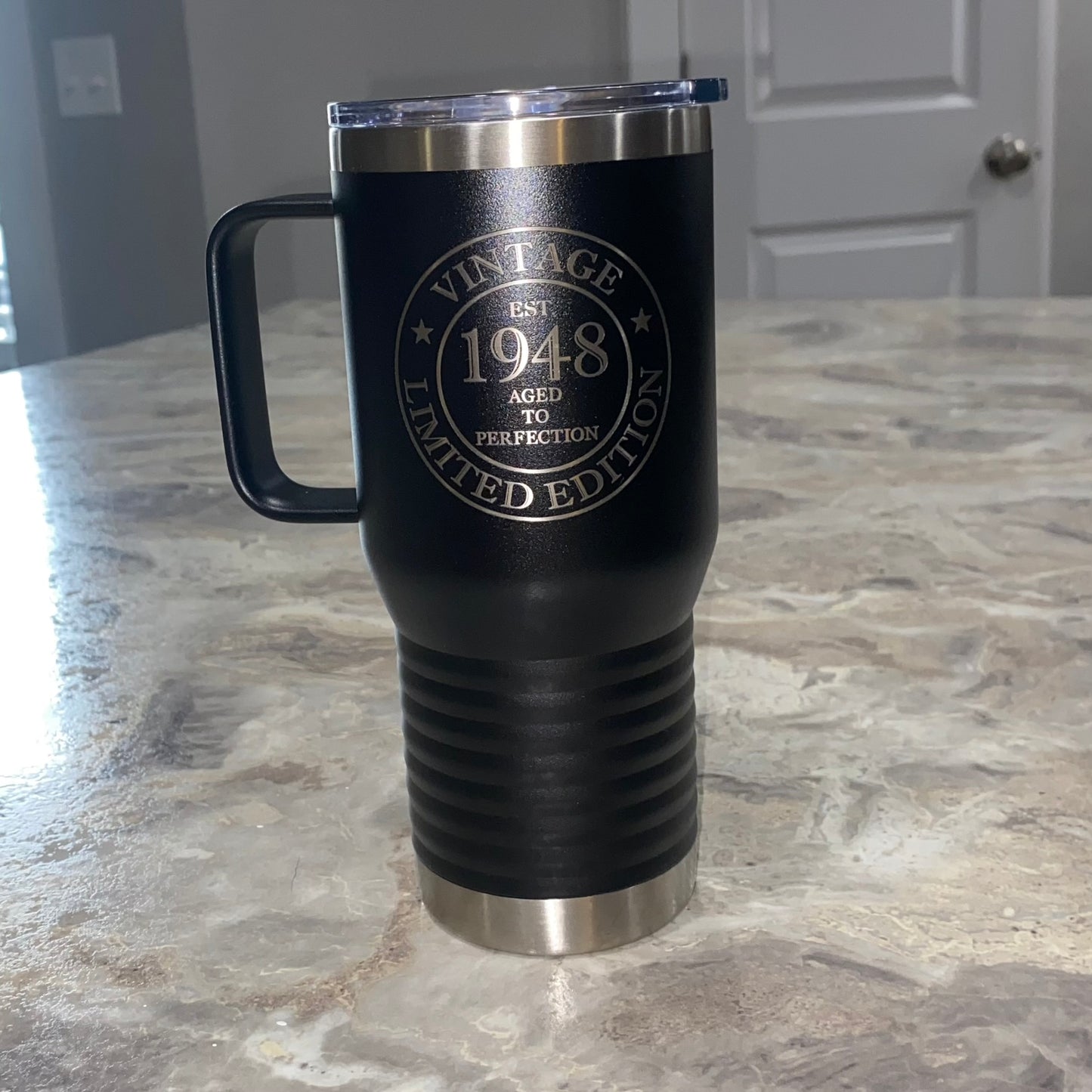 TRAVEL MUG